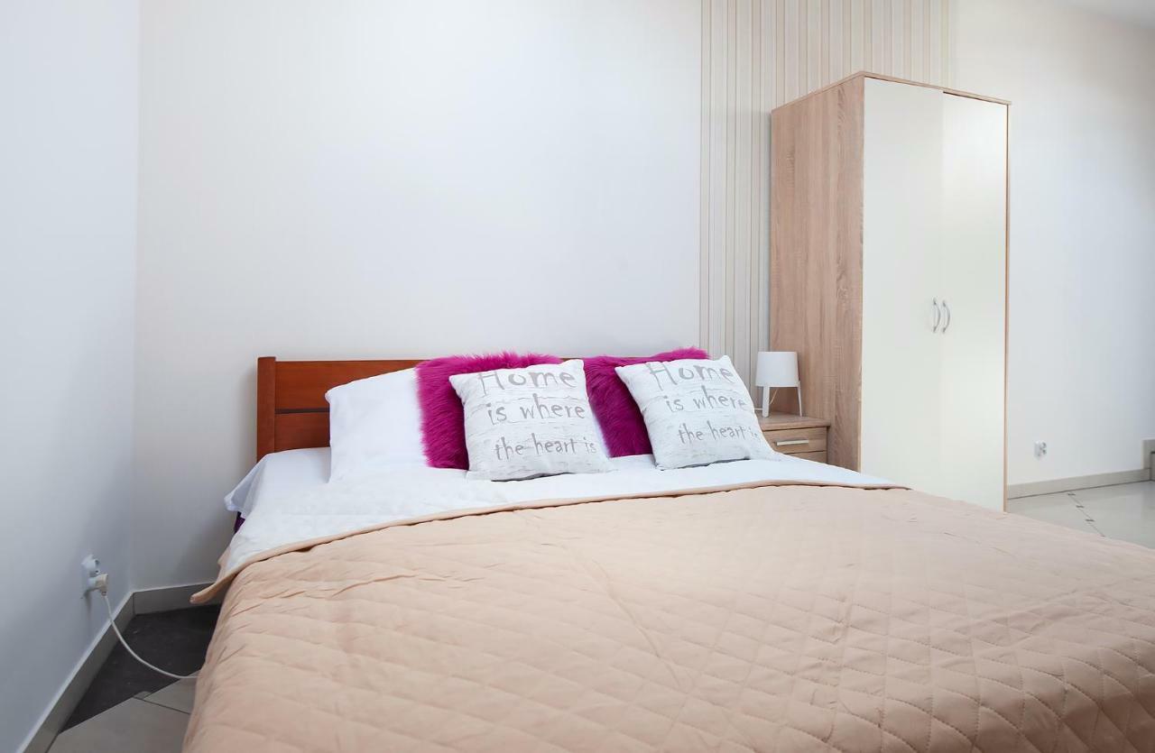 Port-Lodz Apartment By Pinpoint Esterno foto
