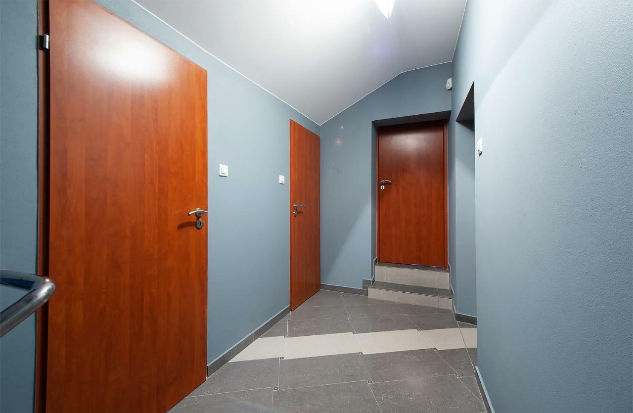 Port-Lodz Apartment By Pinpoint Esterno foto