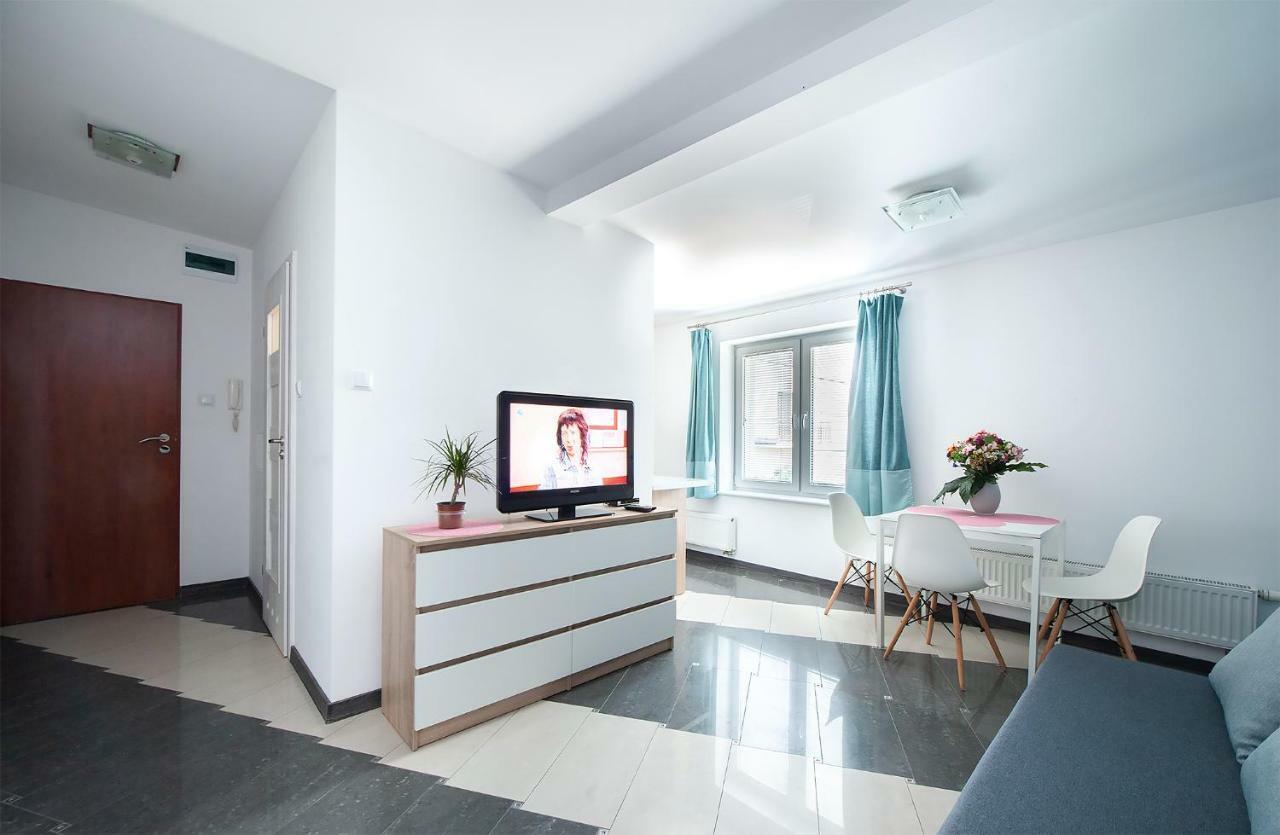 Port-Lodz Apartment By Pinpoint Esterno foto