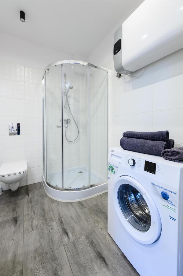 Port-Lodz Apartment By Pinpoint Esterno foto